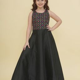 Bitiya By Bhama Silk Woven Sleeveless Floral Embroidered Mirror Work Detailed Dress - Black-image-80