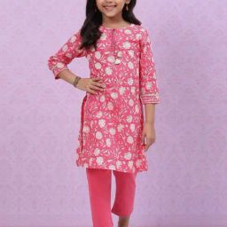 BIBA Girls Pink Cotton Floral Print Suit Set-picture-39