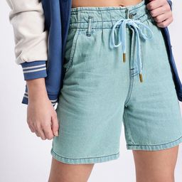 DressBerry Women Modern Cool Washed Denim Shorts-picture-41