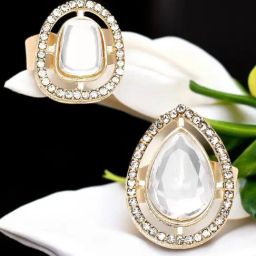 OOMPH Gold Kundan Cocktail Rings-picture-27