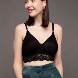 Clovia Black Lace Full Coverage Non-Wired Bralette image 1