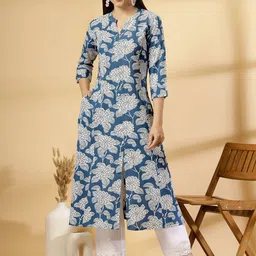 Pistaa Women Floral Checked Flared Sleeves Thread Work Kurta-picture-32