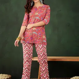 Sangria Printed Pure Cotton Tunic & Trousers Co-Ords-picture-25