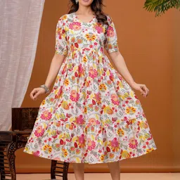 FASHION CLOUD Women White Kurtis-picture-8