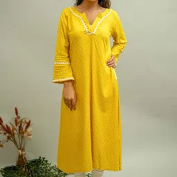 GO BOUJEE Floral Printed Lace Frills Bows and Ruffles Pure Cotton Straight Kurta-image-4