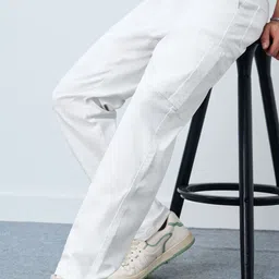 The Souled Store Men Straight Fit Mid-Rise Stretchable Cargo Jeans-image-34