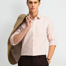 Arrow Men Manhattan Spread Collar Micro Checked Cotton Slim Fit Formal Shirt-image-94