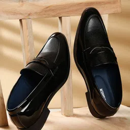 Kosher Men Textured Formal Loafers-image-40