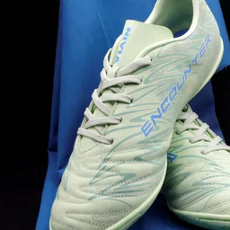 NIVIA Men Football Non-Marking Shoes-image-3