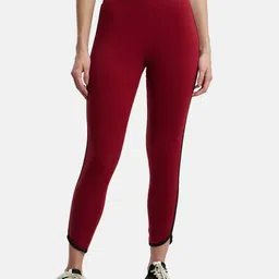 Jockey Coin Pocket and Contrast Side Piping Leggings-picture-46
