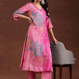 Libas Floral Printed Tunic With Trouser Co-Ords-image-95
