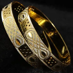NMII Set Of 2 Gold-Plated Bangles image 2