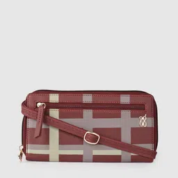 Baggit Women Red Printed Zip Around Wallet-27