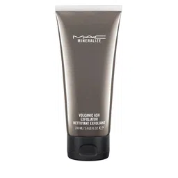 M.A.C Women Mineralize Volcanic Ash Exfoliator - 100 ml-32