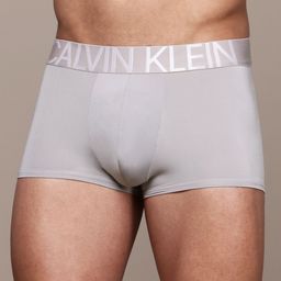 Calvin Klein Underwear Men Brand Logo Detail Short Trunks-16