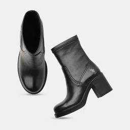 U.S. Polo Assn. Women Round Toe Block-Heeled Regular Boots-15