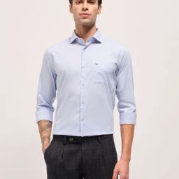 The Bear House Blue Cotton Tailored Fit Solid Formal Shirt-image-94