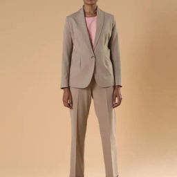 Qua Beige The Menaka Suit-image-3
