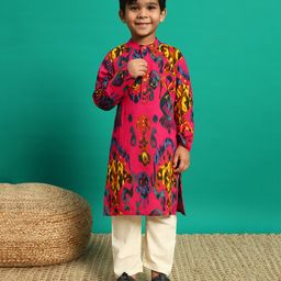 READIPRINT Cotton Full Sleeves Abstract Printed Kurta Pyjama Set - Magenta-picture-13