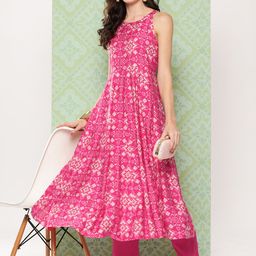 Varanga Women Ethnic Motifs Printed Regular Kurta with Trousers-image-26