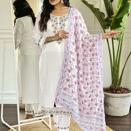 Siya Fashion Women Floral Embroidered Regular Kurta with Trousers & With Dupatta-picture-13