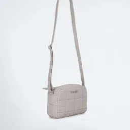 TOMMY HILFIGER Beige DESI II Quilted Cross Body Bag image 2