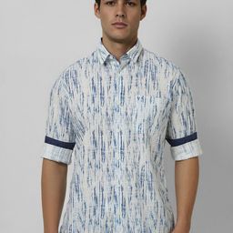 VAN HEUSEN DENIM LABS Men Spread Collar Abstract Printed Cotton Casual Shirt-image-46