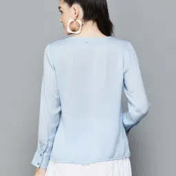 Code by Lifestyle Blue Regular Fit Top image 2