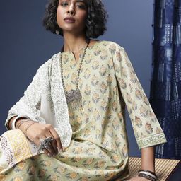 Taavi Floral Printed Regular Pure Cotton Block Print Legacy Kurta with Trousers & Dupatta-6