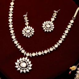 Saraf RS Jewellery Gold Toned AD Studded Star Shaped Minimal Jewellery Set-image-34