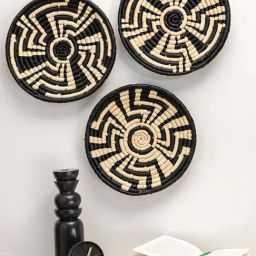 Whispering Homes Black Alleviate Hanging Wall Basket-28