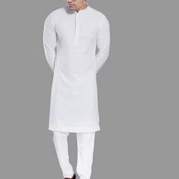 DIVISIVE Men Geometric Yoke Design Thread Work Kurta-picture-58