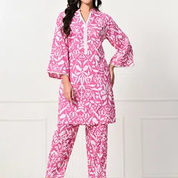 Laado - Pamper Yourself Women Floral Printed Regular Pure Cotton Kurta with Salwar-image-93