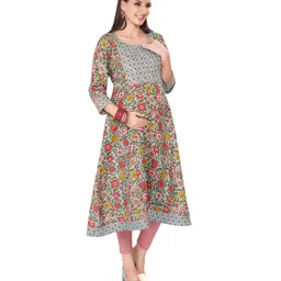 Mom for sure by Ketki Dalal Three Fourth Sleeves Seamless Floral Printed & Lace Embellished Maternity Anarkali Kurta With Concealed Zipper Nursing Access - Blue-picture-16