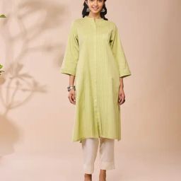 Daali Green Cotton Regular Fit Kurtas-picture-21