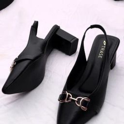 Trase Women's Black Back Strap Sandals-image-87