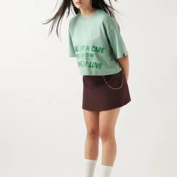 Bewakoof Green Oversized Graphic Short T-Shirt-picture-26