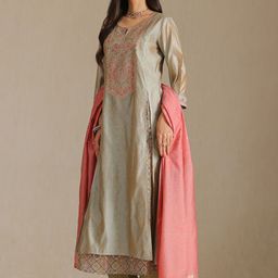 Soch Floral Embroidered Yoke & Border Notch Neck Thread Work Kurta With Trousers & Dupatta-40