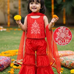 Babyoye Cotton Blend Woven Sleeveless Choli Gharara Set with Dupatta & Floral Embroidery - Red-picture-35