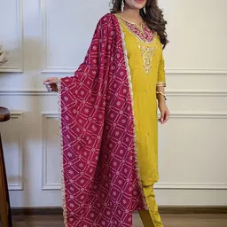 URMIR FASHION Women Ethnic Motifs Embroidered Regular Thread Work Kurta with Trousers & With Dupatta-picture-14