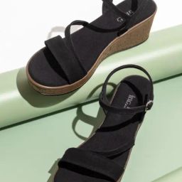 Inc.5 Women's Black Ankle Strap Wedges-picture-18