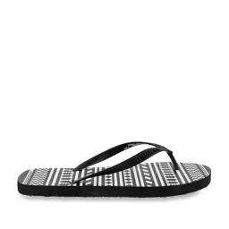 Chupps Women's Black Flip Flops-image-33
