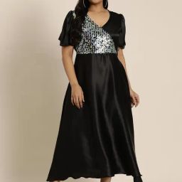 Qurvii + Black Embellished Maxi Dress-image-99