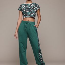 The Roadster Lifestyle Co. Women Camouflage T-shirt and Joggers Co-Ord Set-picture-46