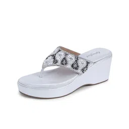 Lotusfeet Embellished Ethnic Platform Sandals-picture-52