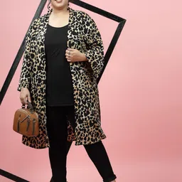 EVERYDAY by ANI Plus Size Abstract Printed Longline Shrug image 3