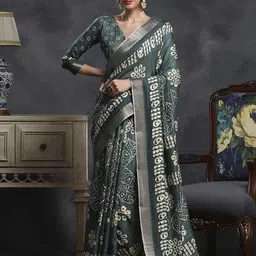 Mitera Ethnic Motifs Zari Silk Blend Sungudi Saree-picture-41