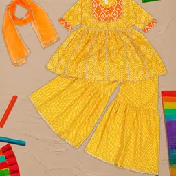 LITTLE GINNIE Girls Printed Regular Pure Cotton Kurti with Sharara & With Dupatta-picture-27