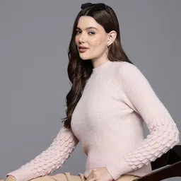 Cayman Ribbed Woollen Pullover-11