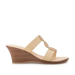 Bata Women's Tan Thong Wedges-image-37